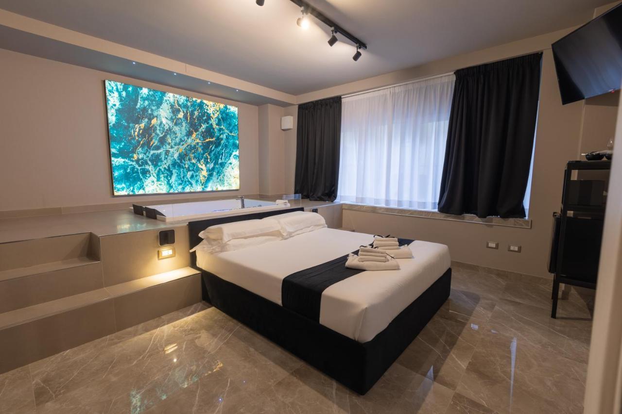 King Room Spa Bath